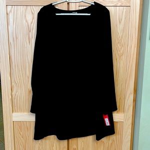 NWT Xhileration Top size XL